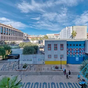 https://apt-new-luxurious-jean-medecin.fr-provencehotel.com